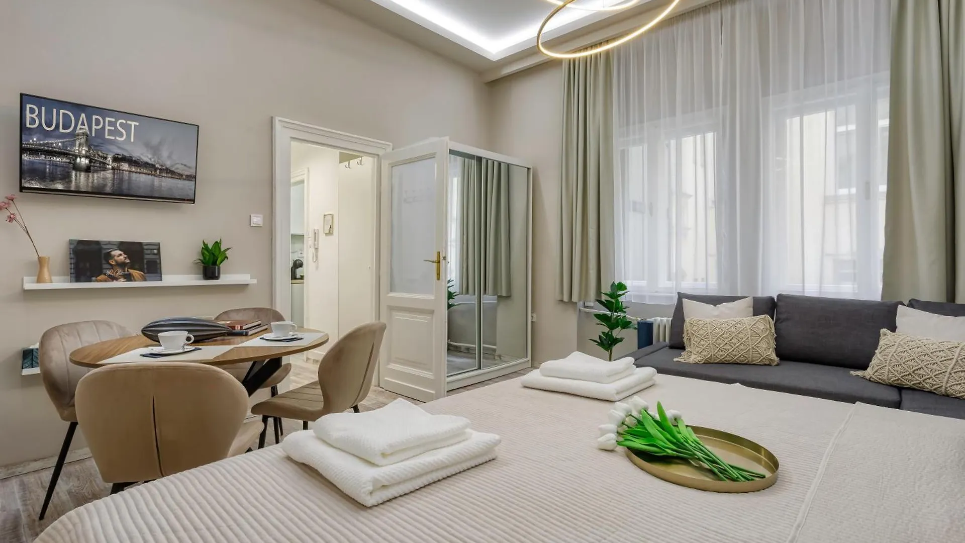 Bb27 Apartment - Elegant Place Close To The Parliament Budapest Hungary