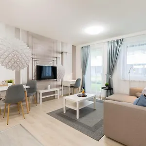 Appartamento Downtown Residences Leo - Ac, Elevator, Terrace, Budapest
